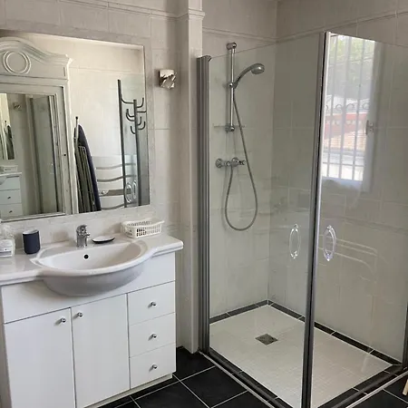 Grande Meublee Apartman *